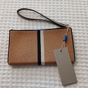 Rothy's The Wallet Wristlet  Gran Piano